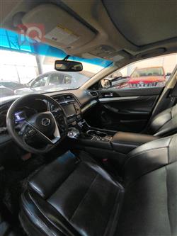 Nissan Maxima